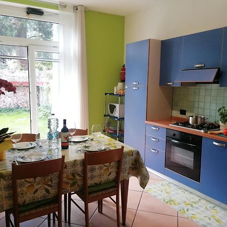 La Casa Di Marzia Bardolino Exterior foto