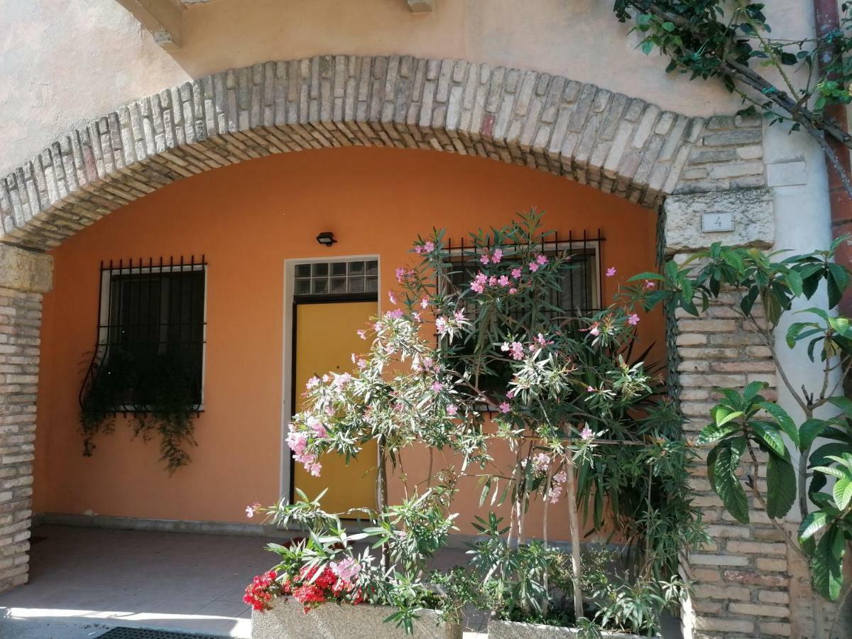 La Casa Di Marzia Bardolino Exterior foto